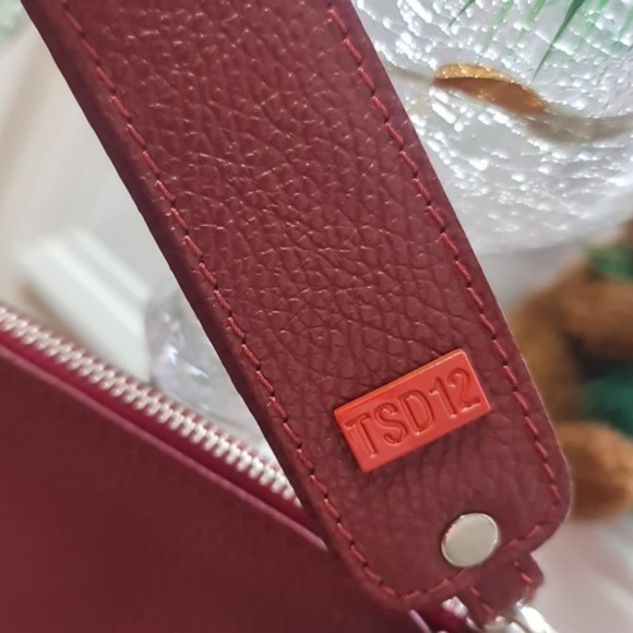 Genuine Red Clutch/Crossbody by TSD12 NWTs - Picture 2 of 11
